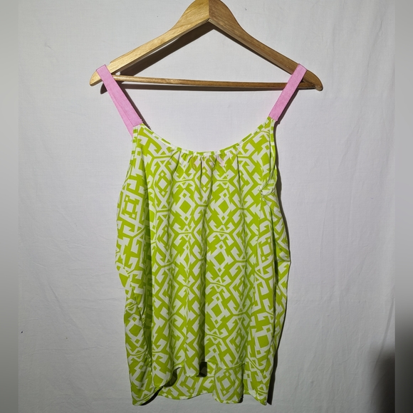 3/$18 MacBeth Collection Tank - Picture 2 of 3